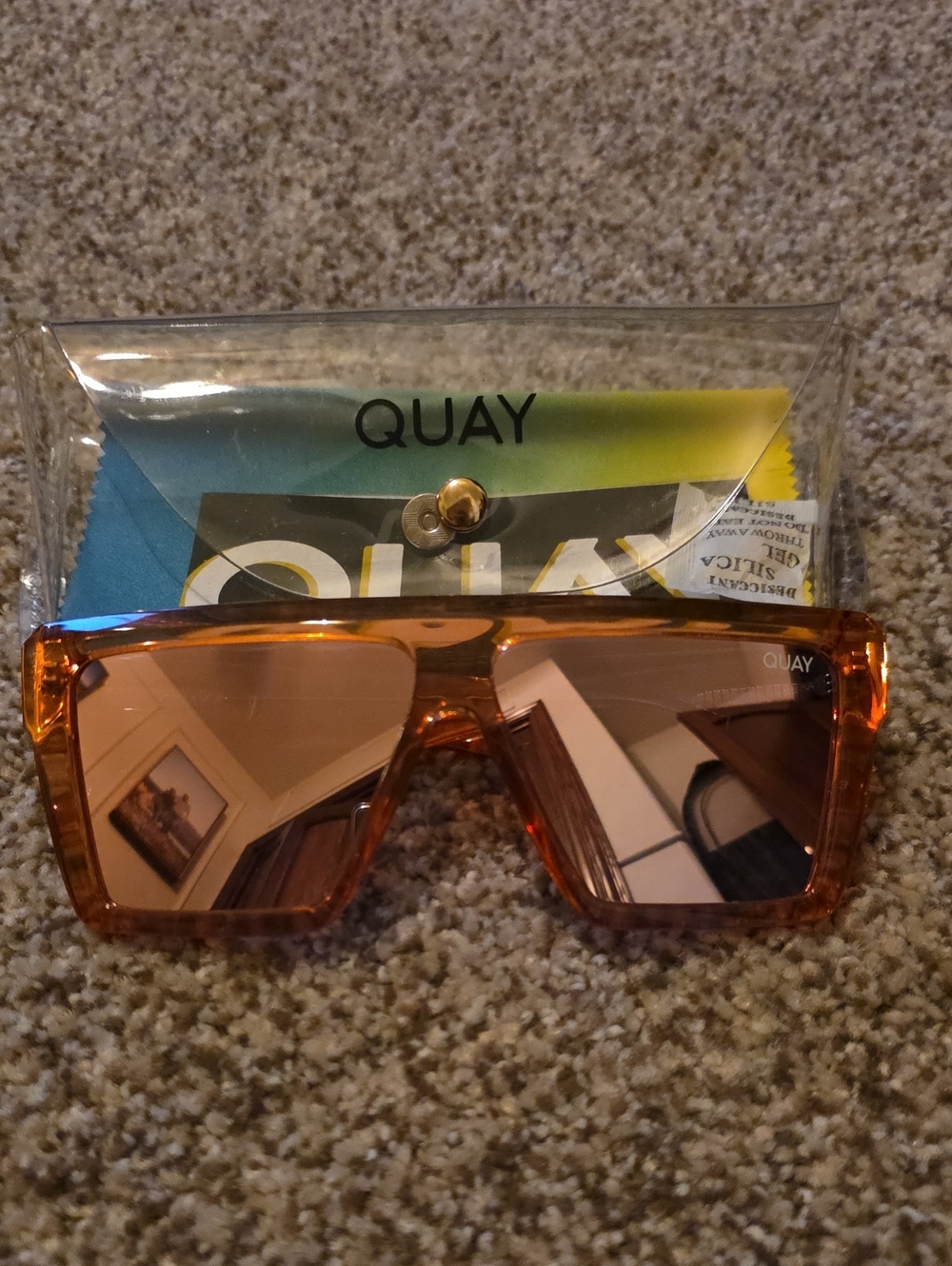 Quay Australia BASE LINE Sunglasses